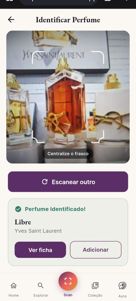 Tela de scan por foto identificando perfume
